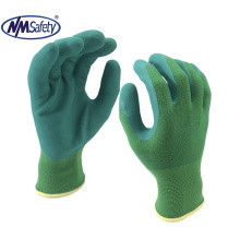 NMSAFETY green foam latex gloves for gardening